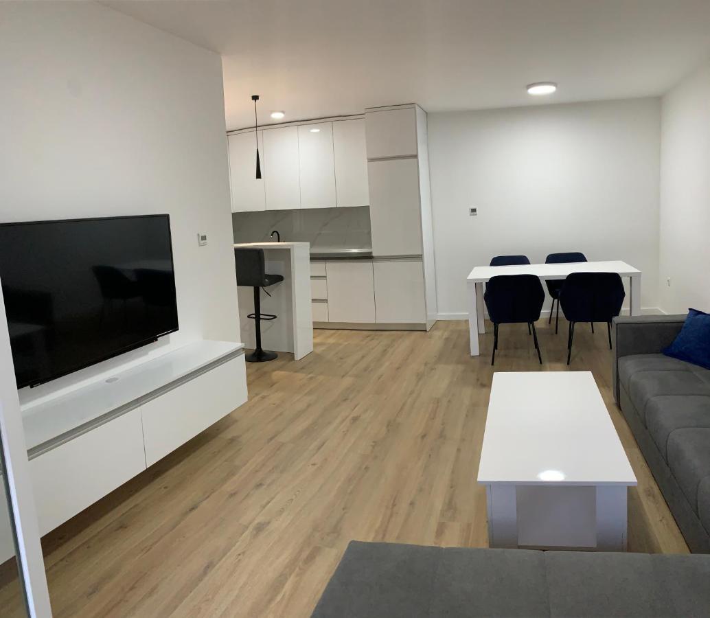 Central Аpartment Foca With Garage Zewnętrze zdjęcie